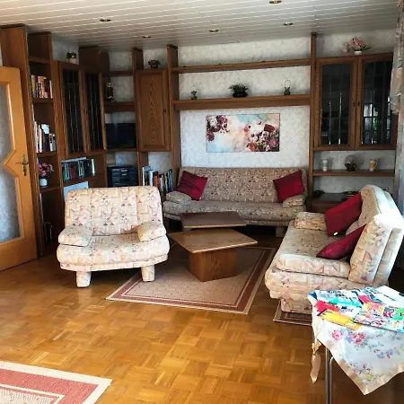Ferienwohnung Am Wald - Naehe Funpark Zirndorf Exterior photo