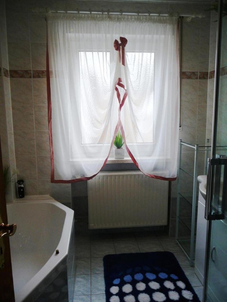 Apartment Am Wald - Naehe Funpark *